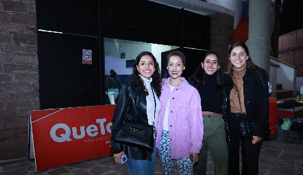  Mariana Guerrero, Laura Bravo, Ana Lucía y Miriam Díaz.