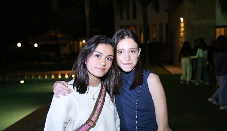  Ana Paula Ávalos y Valentina Cabrera.