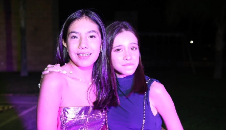  Camila Bustamante y Valentina Cabrera.