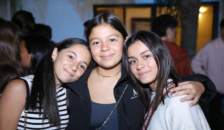  Lía Torres, Regina Chavero y Ana Paula Ávalos.
