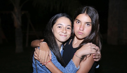  Lía Torre y Paulina González.