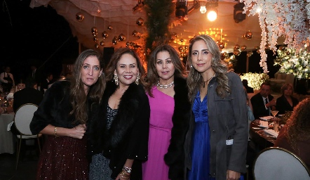 Ana Nava, Raquel Álvarez, Julieta Gutiérrez y Mónica Castañedo.