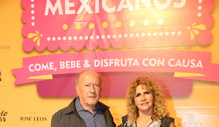  Javier Meade y Delia Hervert.