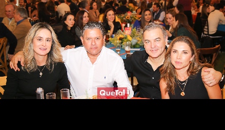  Gaby Acosta, Pepe Guevara, David del Bosque y Mayra Ortega.