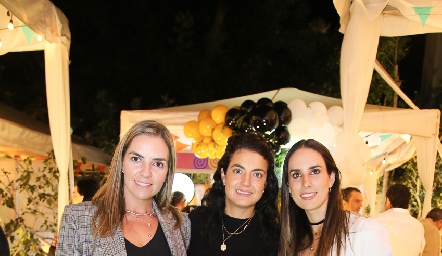  Rocío Muriel, Ana Sofía Velázquez y Mónica Rodríguez.