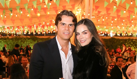  Juan Carlos Valladares y Ximena Navarrete.