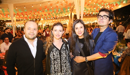 Jorge Nava, Carla López, Fabiola y Rodrigo López.