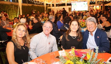  Coco Fernández, Fernando Rangel, Verónica Rangel y Lauro Martínez.