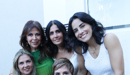  Adriana Rueda, Claudia Artolózaga, Anilú Enríquez, Beatriz Villegas y Claudia Hinojosa.