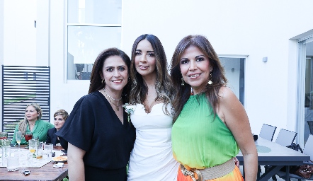  Lucía Berrones, Liliana Soto y Adriana Rueda.