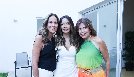  Adriana Pedroza, Liliana Soto y Adriana Rueda.