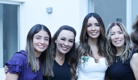  Sofía Rojas, Erika Ramírez, Liliana Soto y Anna Astrid Navarro.