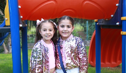  Natalia y Mariel.