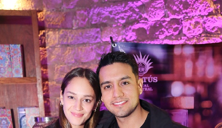  María José Alfaro y Mauricio Hernández.