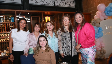  Irma, Conchita, Elvia Cerda, Adriana del Castillo, Elizabeth Mejía y Fernanda Perez.