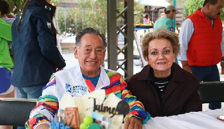  Jaime Morales Reyes y Martha Irene Villalobos.