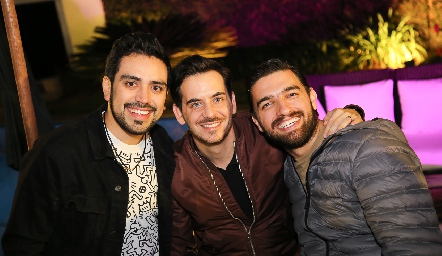  Ramón, Juan Carlos y Tomás.