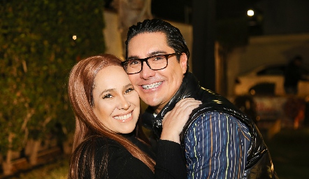  Pili Siller y Alberto Castillo.