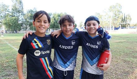  Mau Valdez, Patricio Gutiérrez y Tadeo Martínez.