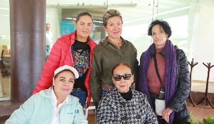  Silvia Garza, Margarita Padilla, Silvia Esparza de Garza y Rebeca Konishi de Ramírez .