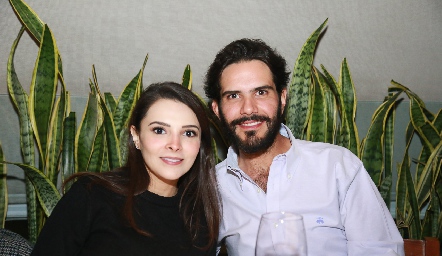  Miriam Ortiz y Anuar Zarur.
