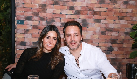  Gaby Labastida y Xavier Castro de la Maza.