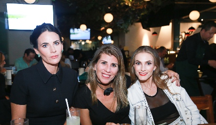  Marina Armida, Sofía Múzquiz y Carla Huber.