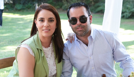 Andrea Espinosa y Fernando Labastida.
