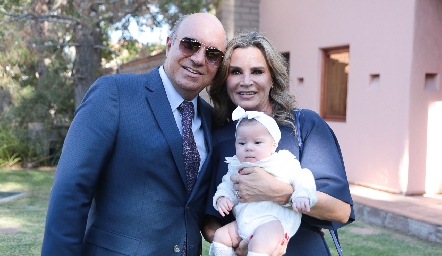 Roberto Alcalde y Bertha Barragán, abuelos paternos de Carola.