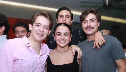  Diego Bedolla, Montse Bedolla, Andrés Zepeda y Juan Pablo de Alba.