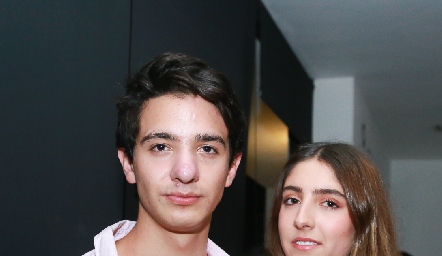  Emilio Castro y Julia Morales.