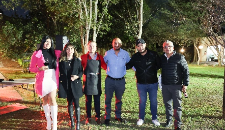  Denisee Rodríguez, Daniela López, Aldair Vázquez, Rodrigo Maciel y Carlos.