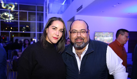 Karina Muñoz y Gustavo Ortega.