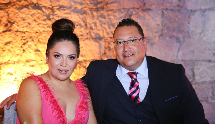  Lorena Castillo y Emmanuel Martínez.