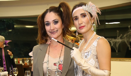  Mercy Lafuente y Lourdes Orozco.