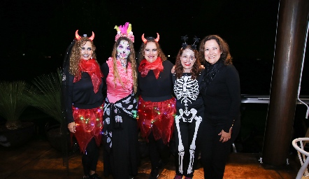  Laura Halal, Gigi Cantalapiedra, Rocío Moctezuma, Patricia Gómez y Adriana Jiménez.