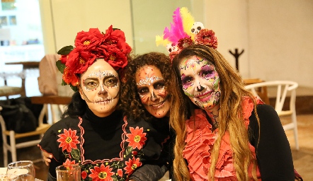  Rocío Moctezuma, Bibi Alatorre y Carla Ruiz.