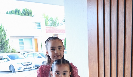  María Pía y Macarena Almazán.
