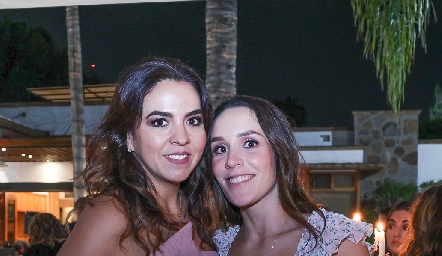  Fernanda Castillo y Ximena Castillo .