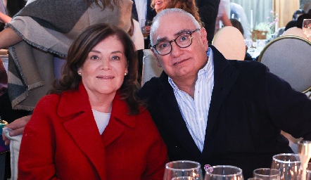  Beatriz Rojas y Roberto Zepeda.