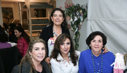  Lorena González Ramírez, Lourdes Achotegui, Martha Abud y Ana Luis Mejía