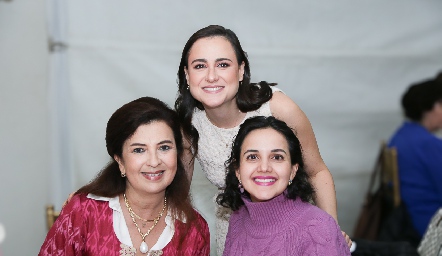  Rosy Vázquez, Susana Schekaiban y Yolanda Aguillón