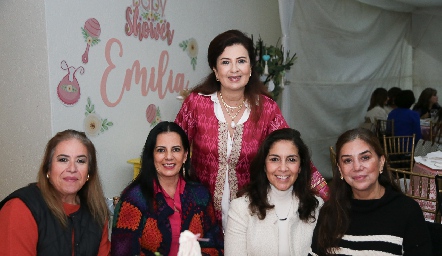  María Elena López, Lucy Martínez, Rosy Vázquez, Elisa Martínez y Vero García 