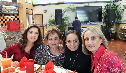  Martha Carrillo, Paola Zamilpa, Pily Rivera y Patricia Aristegui.