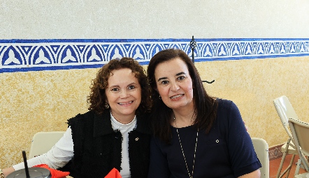  Gaby González y Leticia Pérez.