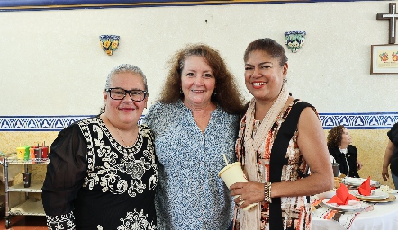  Patricia, Aidée Fuentes y Lolis Trujillo.