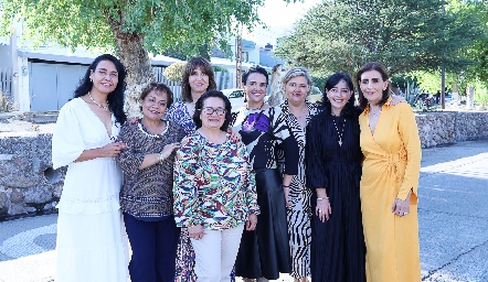 Verónica Cruz, Paola Zamamilpa, Mella Elizalde, Kiquilla, Gina Ress, Aurora García, Marusa Maza, y Sofía Díaz.