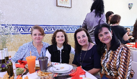  Aidée Fuentes, Gaby González, Lety Pérez y Graciela González.