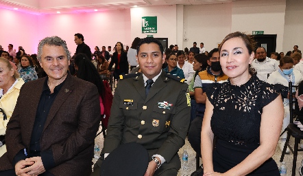  Dr. Antonio Chalita Manzur, Mayor Médico Cirujano Julio César Rivera y Dra. María Guadalupe Vázquez