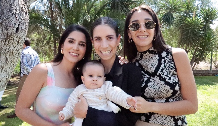  Daniela González, Jerónimo Hernández, Valeria Zúñiga e Isabel Villanueva